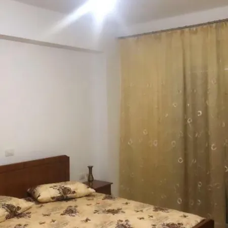 Apartamento Ruga E 5 Sanrand διαμέρισμα Gjashtë